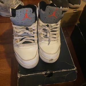 Air Jordan 5 light poison